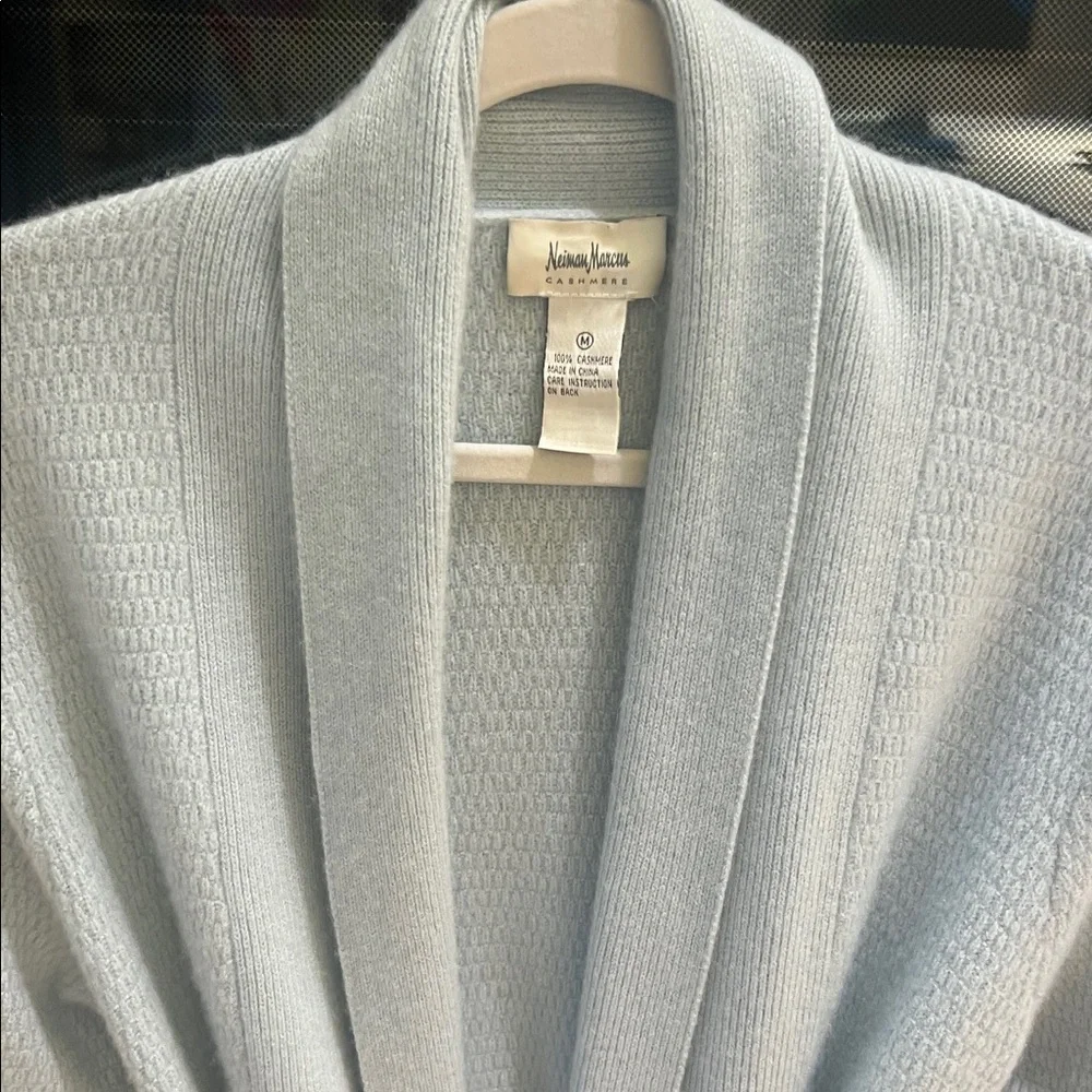 Neiman Marcus Cashmere Cardigan in Soft Blue - Picture 2 of 3